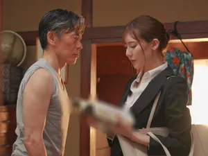 "Tôi là nhà thám hiểm" là một cô gái dễ thương và xinh đẹp với cánh tay đầy hoa, hình xăm và đôi chân đẹp. Cô ấy thích liếm và ngậm sâu vào "cậu nhỏ". Cô ấy cưỡi ngựa và quan hệ mạnh bạo, vì vậy cô ấy rút bao cao su ra và muốn bí mật xuất tinh vào bên trong...