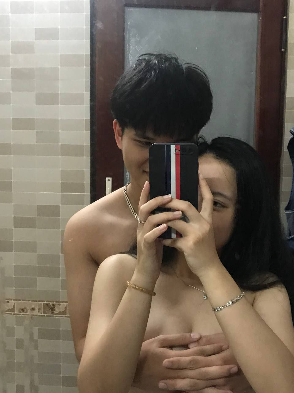 SM tập luyện trong khách sạn mặc quần lưới con đĩ lớn bốn